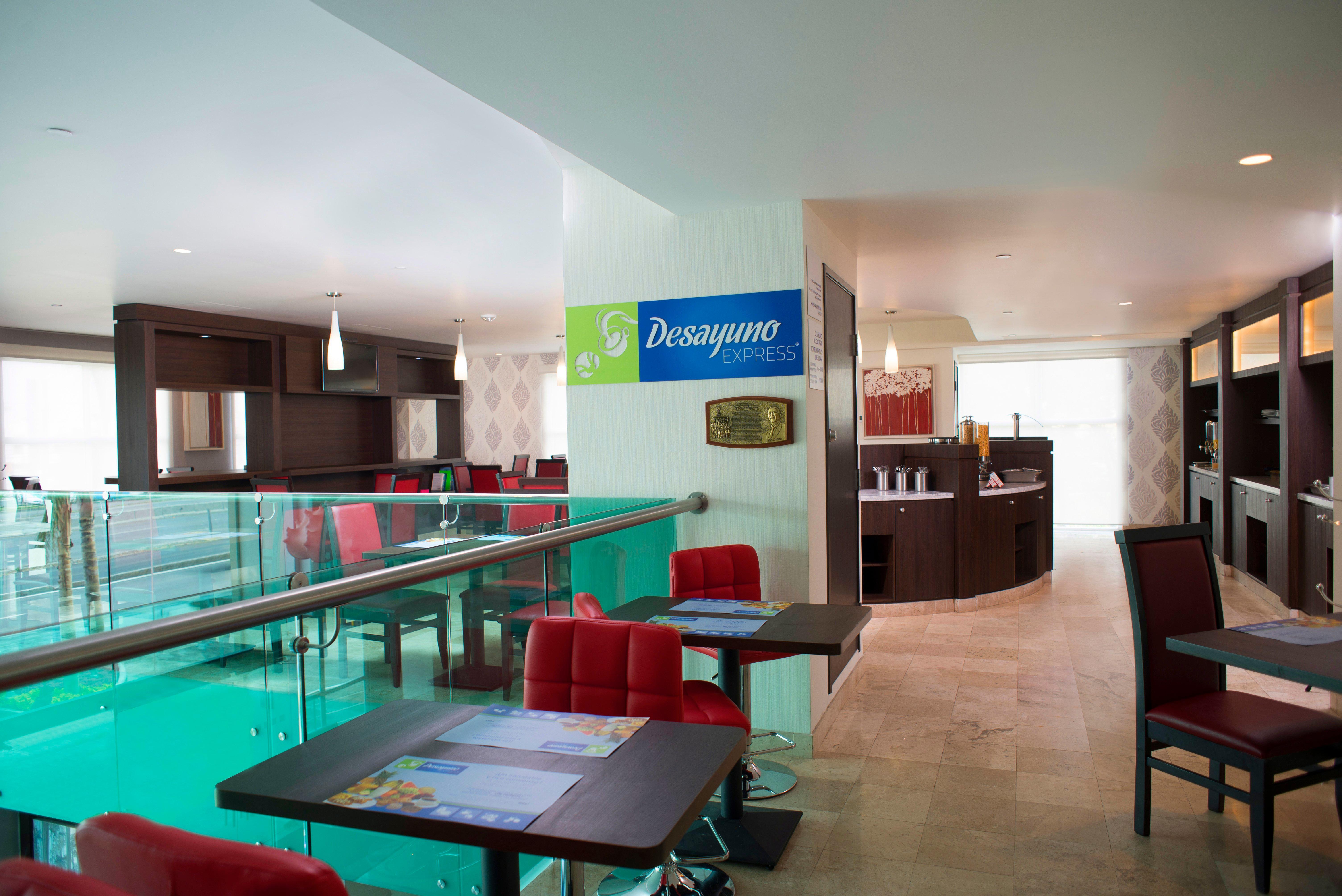 Holiday Inn Express & Suites Queretaro By Ihg Εξωτερικό φωτογραφία
