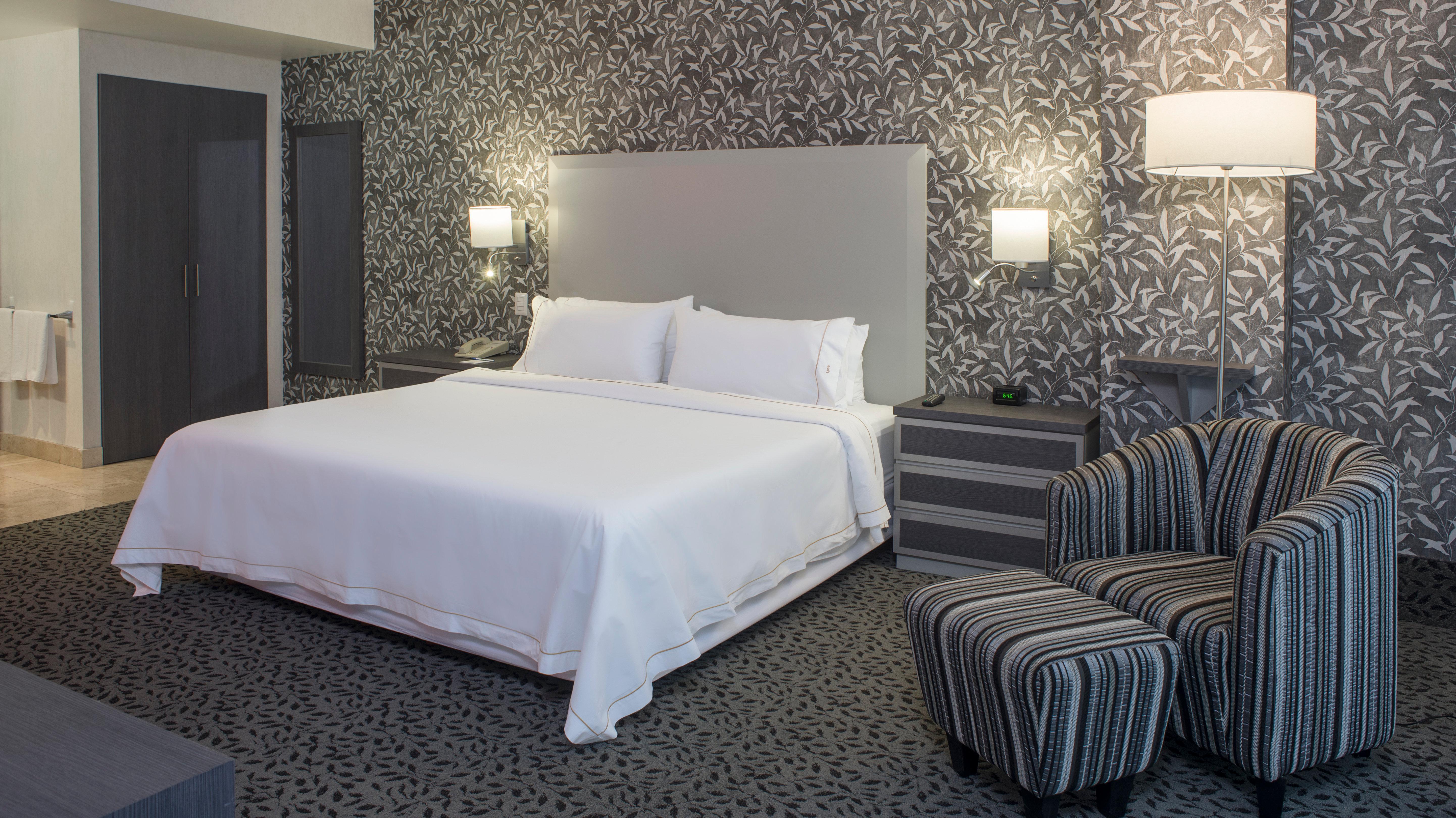 Holiday Inn Express & Suites Queretaro By Ihg Εξωτερικό φωτογραφία
