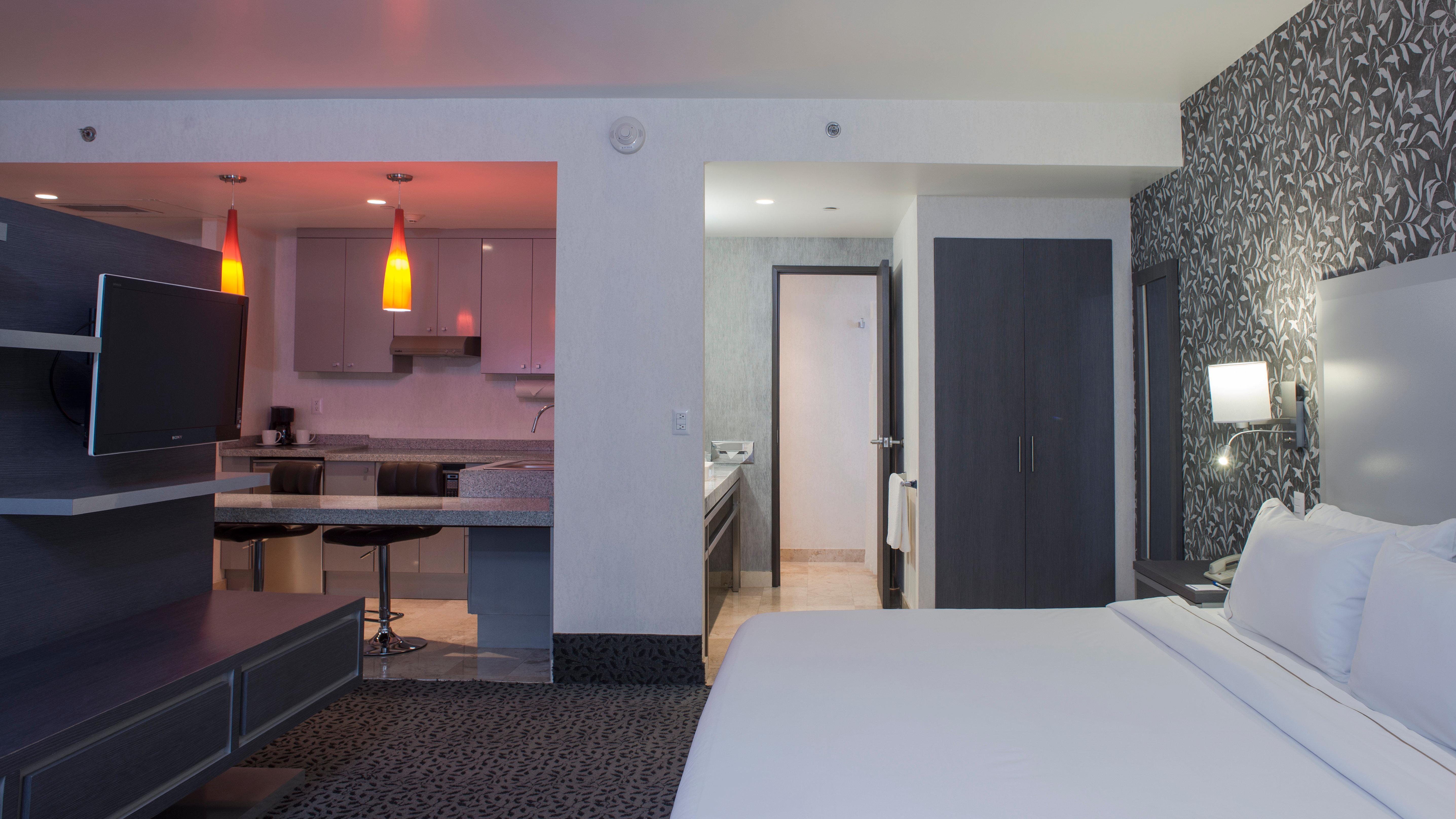 Holiday Inn Express & Suites Queretaro By Ihg Εξωτερικό φωτογραφία